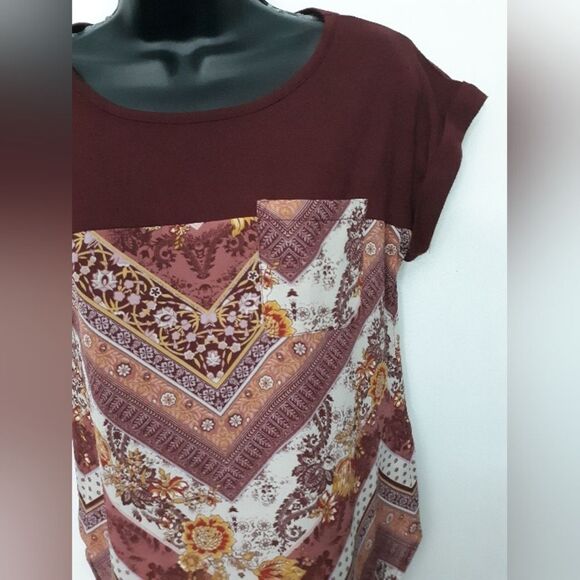 Rewind red lightweight floral blouse - Picture 5 of 5